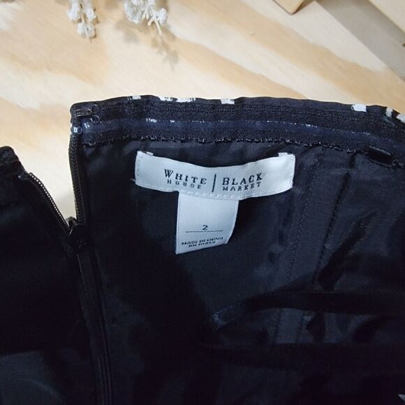 ‎White House Black Market Strapless Cocktail Dress - Picture 11 of 13